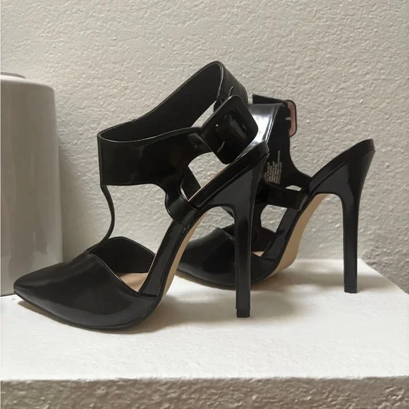 JustFab Cyndal Women’s Black Pointed Toe Ankle Strap Stiletto Heels – Size 7.5 - Picture 2 of 5